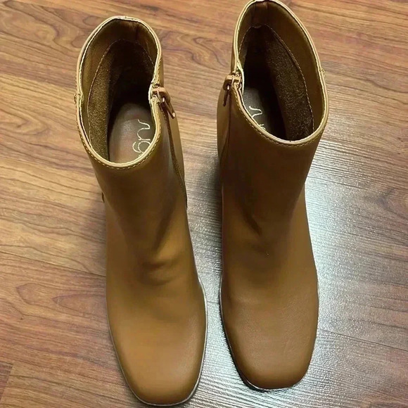 New! Sugar Warrant chunky trendy boots size 9.5 - Picture 5 of 10